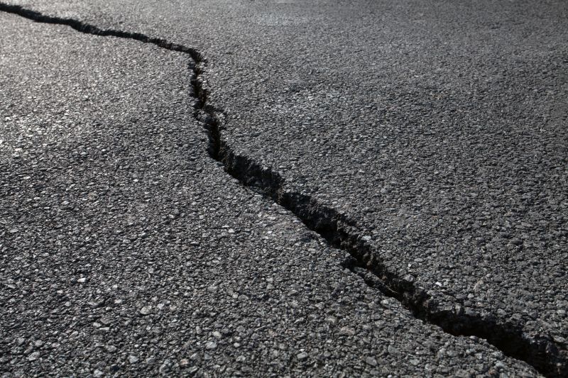 Asphalt Cracks Repair in Temecula, CA